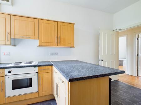 4 bedroom Flat to let in East Preston Street, Newington, Edinburgh, EH8