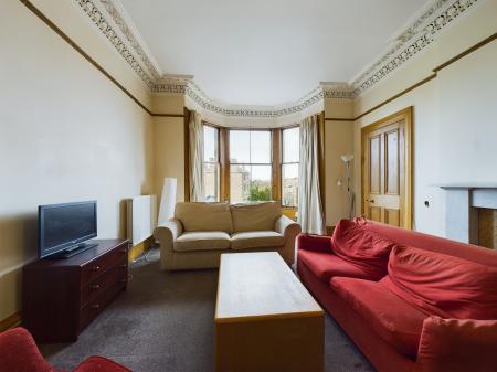 4 bedroom Flat to let in Brandon Terrace, New Town, Edinburgh, EH3