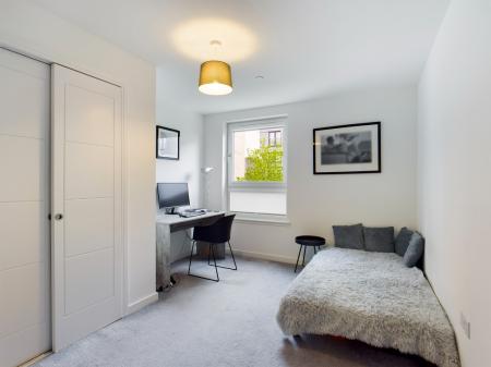 2 bedroom Flat to let in Waterfront Avenue, Granton, Edinburgh, EH5