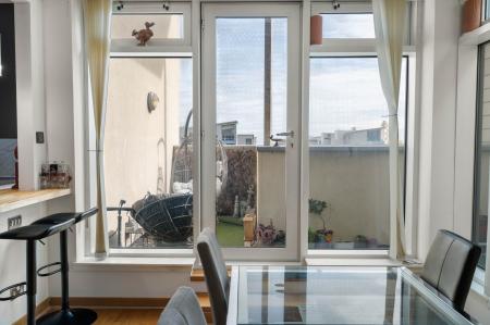4 bedroom Flat for sale in Western Harbour Way, Newhaven, Edinburgh, EH6