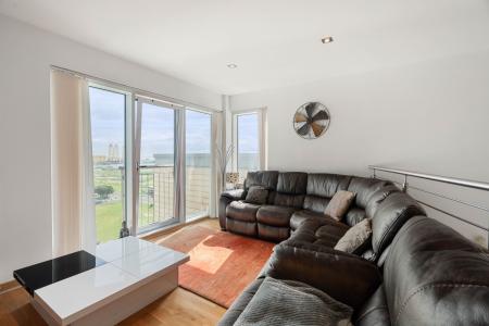 4 bedroom Flat for sale in Western Harbour Way, Newhaven, Edinburgh, EH6