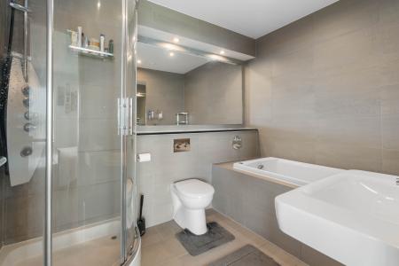 4 bedroom Flat for sale in Western Harbour Way, Newhaven, Edinburgh, EH6