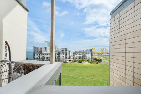 4 bedroom Flat for sale in Western Harbour Way, Newhaven, Edinburgh, EH6