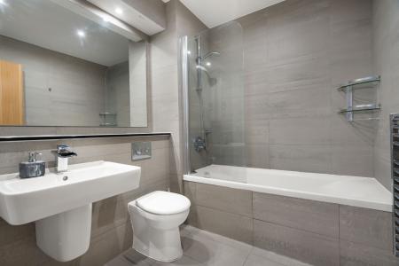 4 bedroom Flat for sale in Western Harbour Way, Newhaven, Edinburgh, EH6