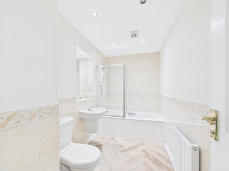 2 bedroom Flat to let in Murano Place, Leith, Edinburgh, EH7