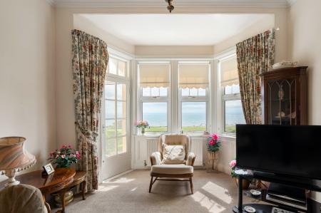 2 bedroom Flat for sale in Flat 2, Manderlea, 35 Links Road, Lundin Links