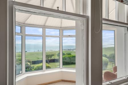 2 bedroom Flat for sale in Flat 2, Manderlea, 35 Links Road, Lundin Links