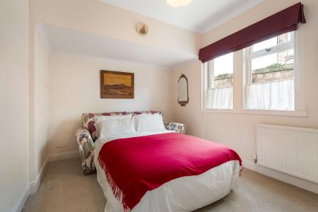 2 bedroom Flat for sale in Flat 2, Manderlea, 35 Links Road, Lundin Links