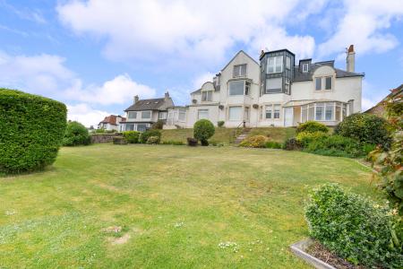 Flat 2, Manderlea, 35 Links Road, Lundin Links