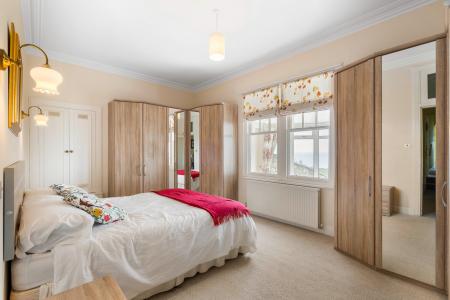 2 bedroom Flat for sale in Flat 2, Manderlea, 35 Links Road, Lundin Links