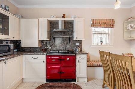 2 bedroom Flat for sale in Flat 2, Manderlea, 35 Links Road, Lundin Links