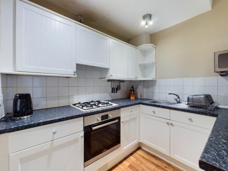 1 bedroom Flat to let in Rothesay Terrace, West End, Edinburgh, EH3