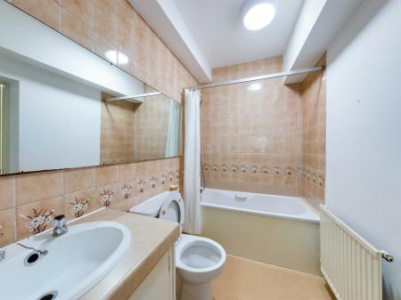 2 bedroom Flat to let in Rankeillor Street, Newington, Edinburgh, EH8