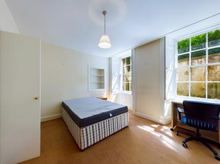 2 bedroom Flat to let in Rankeillor Street, Newington, Edinburgh, EH8