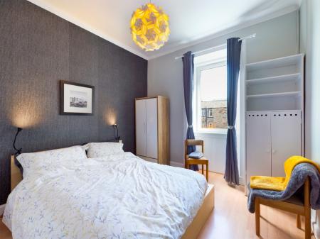 1 bedroom Flat to let in Elgin Terrace, Abbeyhill, Edinburgh, EH7