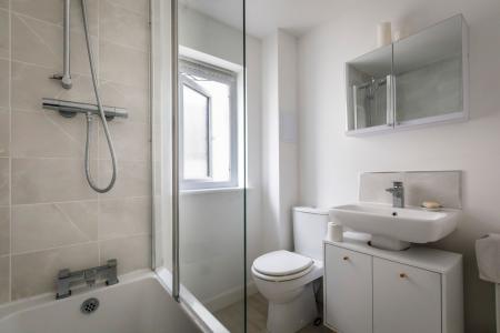 2 bedroom Semi-detached house to let in Lumsden Wynd, Gilmerton, Edinburgh, EH17