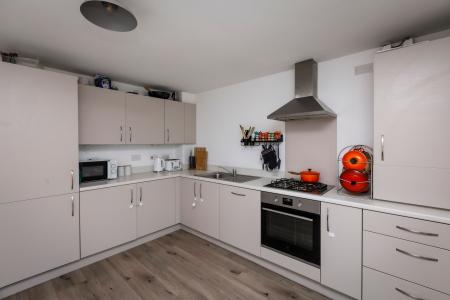 2 bedroom Semi-detached house to let in Lumsden Wynd, Gilmerton, Edinburgh, EH17