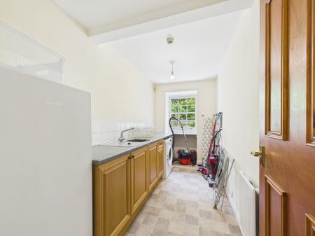 5 bedroom Flat to let in London Street, New Town, Edinburgh, EH3