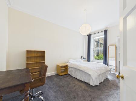 3 bedroom Flat to let in Rankeillor Street, Newington, Edinburgh, EH8