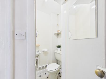 3 bedroom Flat to let in Rankeillor Street, Newington, Edinburgh, EH8