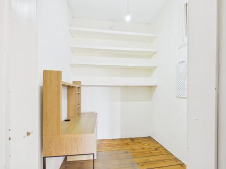 1 bedroom Flat to let in Shandon Place, Edinburgh, EH11