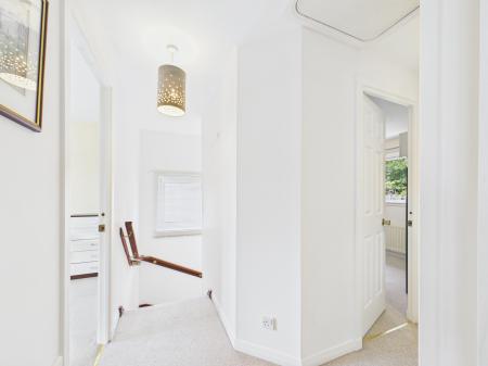 5 bedroom Detached house to let in Auchingane, Fairmilehead, Edinburgh, EH10
