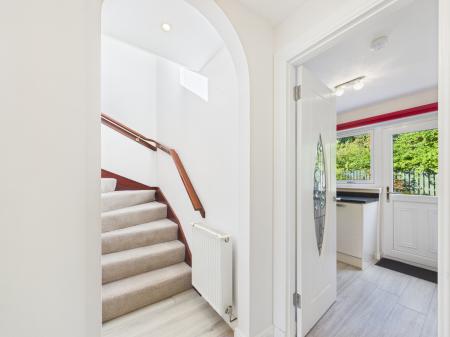 5 bedroom Detached house to let in Auchingane, Fairmilehead, Edinburgh, EH10