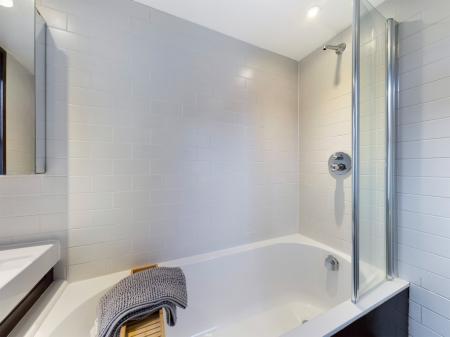 2 bedroom Semi-detached house to let in Polwarth Terrace, Polwarth, Edinburgh, EH11