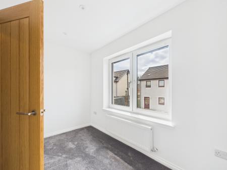 3 bedroom Semi-detached house to let in Newtoft Street, Gilmerton, Edinburgh, EH17