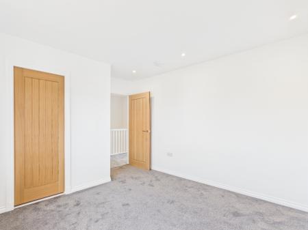 3 bedroom Semi-detached house to let in Newtoft Street, Gilmerton, Edinburgh, EH17