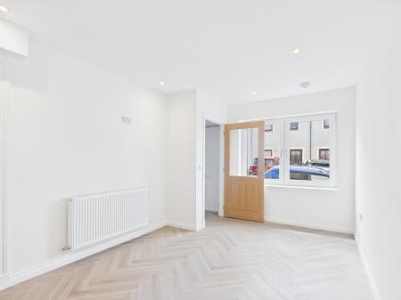 3 bedroom Semi-detached house to let in Newtoft Street, Gilmerton, Edinburgh, EH17