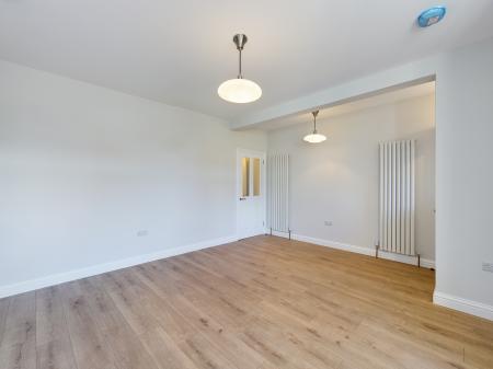 1 bedroom Flat to let in Main Street, Roslin, Midlothian, EH25