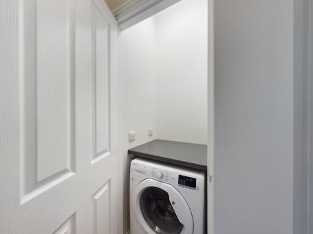 1 bedroom Flat to let in Main Street, Roslin, Midlothian, EH25