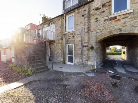 1 bedroom Flat to let in Main Street, Roslin, Midlothian, EH25