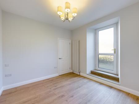 1 bedroom Flat to let in Main Street, Roslin, Midlothian, EH25
