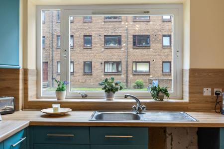 2 bedroom Flat for sale in New Johns Place, Newington, Edinburgh, EH8