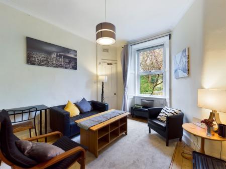2 bedroom Flat to let in Dundee Terrace, Fountainbridge, Edinburgh, EH11