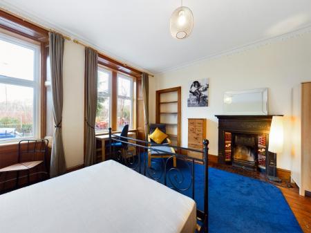 2 bedroom Flat to let in Dundee Terrace, Fountainbridge, Edinburgh, EH11