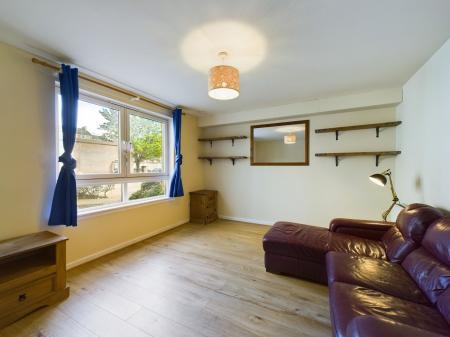 2 bedroom Flat to let in Cadiz Street, Leith, Edinburgh, EH6