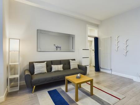 1 bedroom Flat to let in Fowler Terrace, Fountainbridge, Edinburgh, EH11