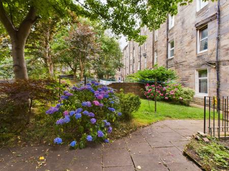 1 bedroom Flat to let in Fowler Terrace, Fountainbridge, Edinburgh, EH11
