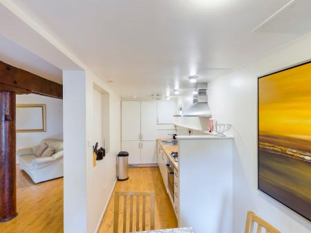2 bedroom Flat to let in The Shore, The Shore, Edinburgh, EH6