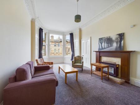 4 bedroom Flat to let in Woodburn Terrace, Morningside, Edinburgh, EH10
