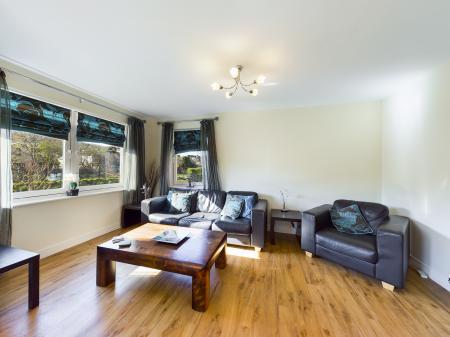 2 bedroom Flat to let in Meggetland View, Craiglockhart, Edinburgh, EH14