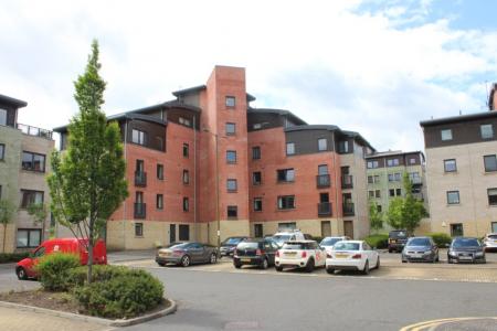 2 bedroom Flat to let in Meggetland View, Craiglockhart, Edinburgh, EH14