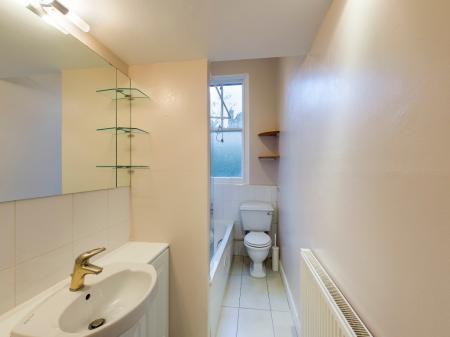 1 bedroom Flat to let in Comely Bank Road, Comely Bank, Edinburgh, EH4