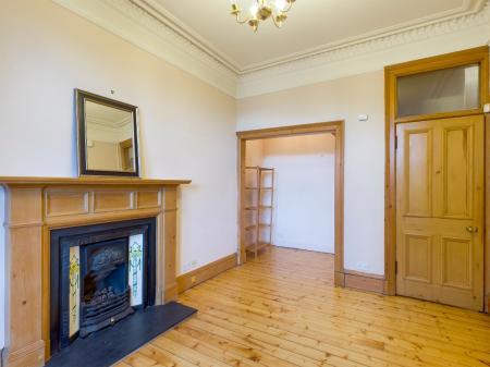 1 bedroom Flat to let in Comely Bank Road, Comely Bank, Edinburgh, EH4