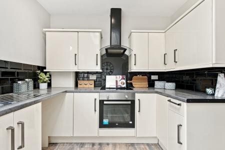3 bedroom Flat for sale in Lochend Avenue, Edinburgh, EH7