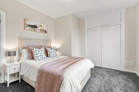 3 bedroom Flat for sale in Lochend Avenue, Edinburgh, EH7