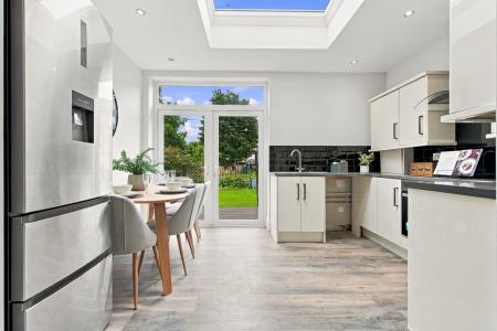 3 bedroom Flat for sale in Lochend Avenue, Edinburgh, EH7
